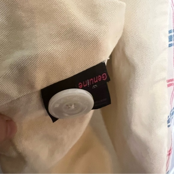 Volcom, adorable red, blue, cream plaid jacket size Jr S - Picture 6 of 8